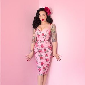 Vixen by Micheline Pitt Pink Roses Wiggle Dress
